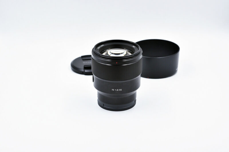 Sony FE 85 mm f/1.8 - 33373